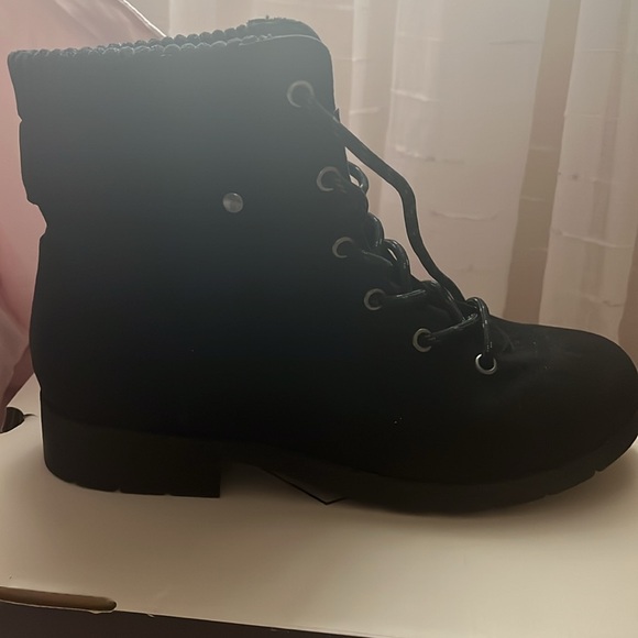 🌺Black Boots - Picture 5 of 6